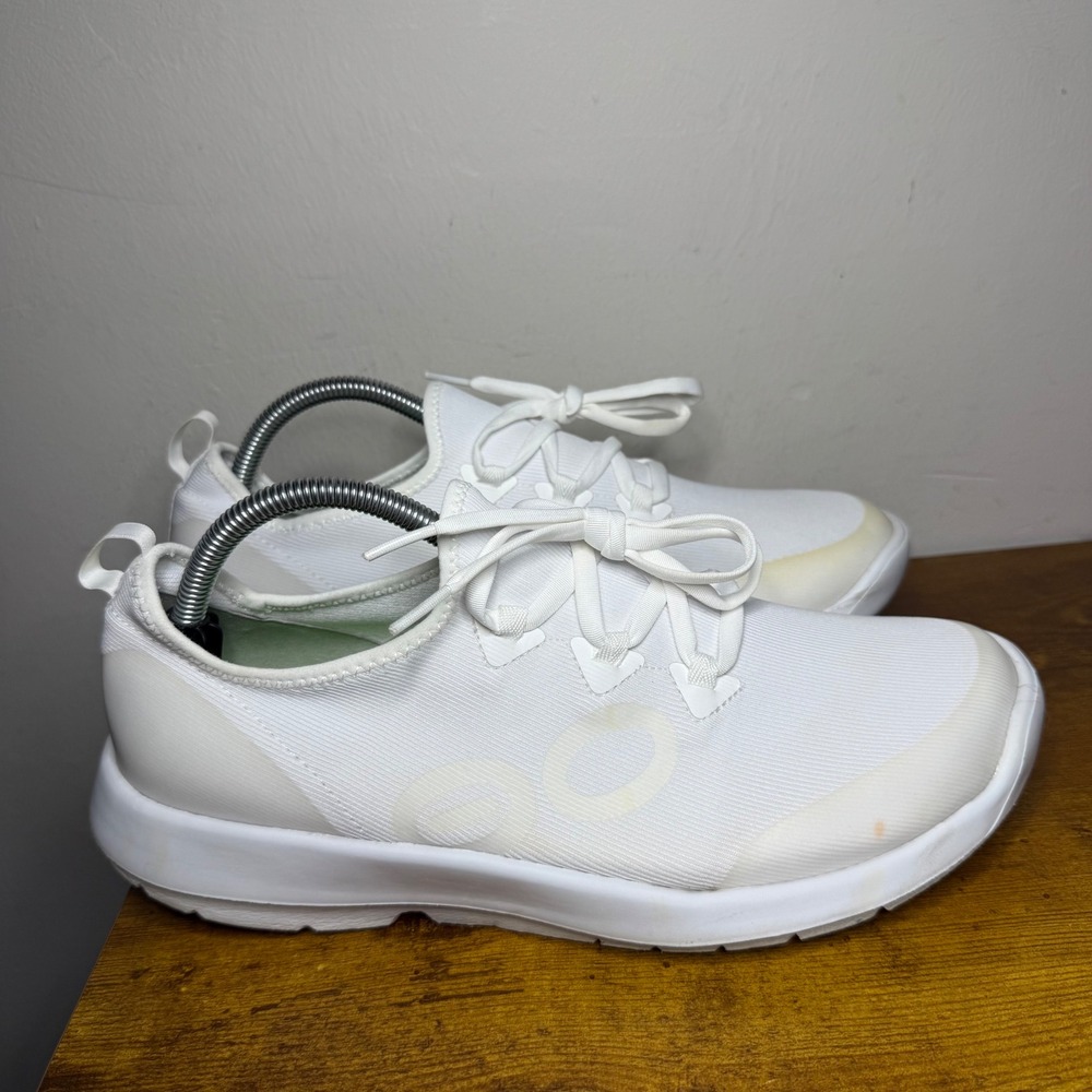 OOFOS OOmg Sport Low Recovery Shoes Mens Size 11 White 5070-WHT